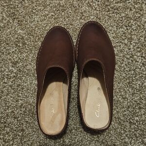 Clarks Women's Dark Brown Mules